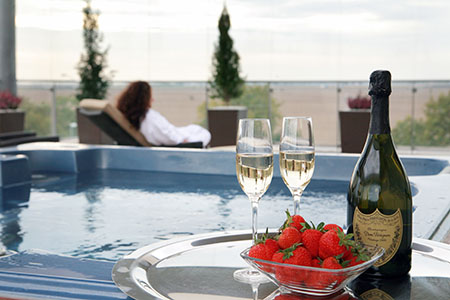 accommodation packages Bratislava romantic weekend